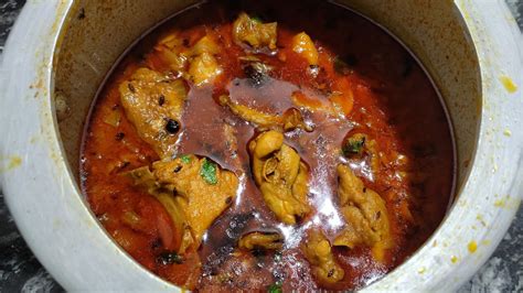 चिकन करी Chicken Curry In Pressure Cooker Simple Chicken Curry