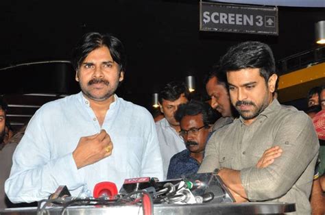 Pawan Kalyan watches Ram Charan's Rangasthalam movie with family ...