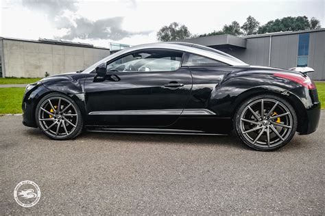 Peugeot RCZ Mit Brock B37 Alufelgen In Dark Sparkle