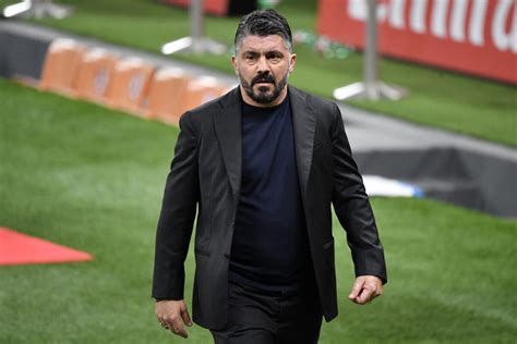 Vid O Gennaro Gattuso Mari Monica D Couvrez La Sublime Femme Du