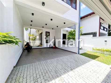 Newly Built Luxury Three Story House For Sale In Thalawathugoda Ikman