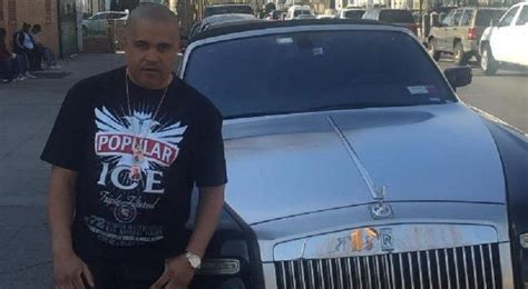 Irv Gotti 2021: dating, net worth, tattoos, smoking & body facts - Taddlr