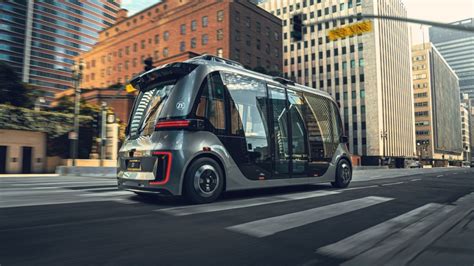 CES Zwei neue autonome Busse für City Puls Magazin