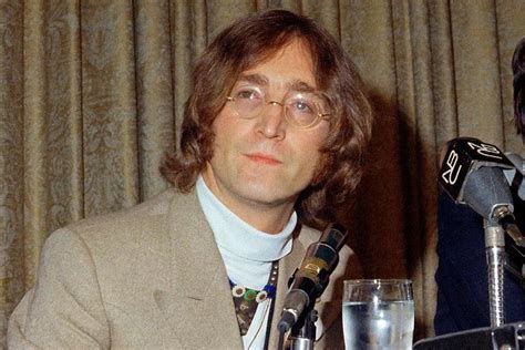 Tahun Kematian John Lennon Yang Tewas Ditembak Penggemar