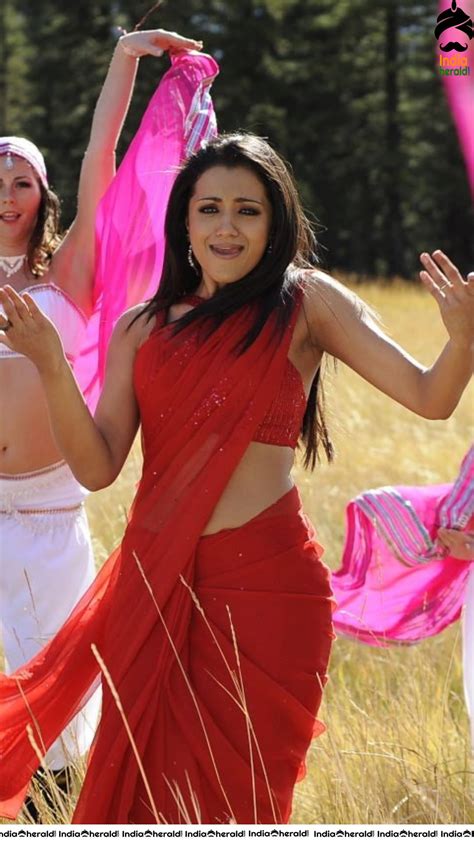 Trisha Hot Navel In Red Saree