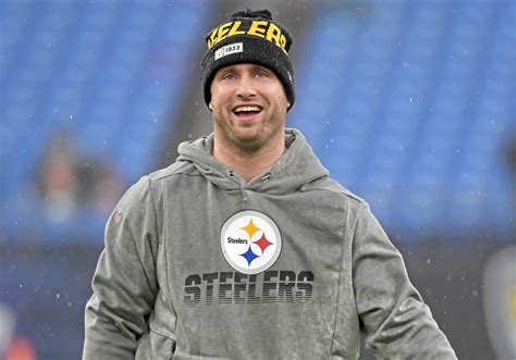 Duck Hodges says farewell to Steelers, ready to fly elsewhere ...