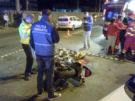 Accident Pe Strada Fabricii Un Motociclist A Murit Mama Victimei