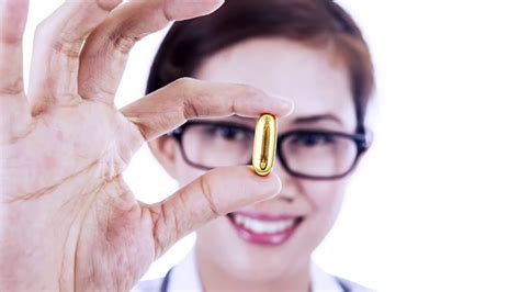 The 7 Critical Benefits Of Taking Fish Oil Everyday Youtube