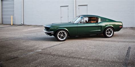 1968 Mustang GT 2+2 Fastback - Revology Cars