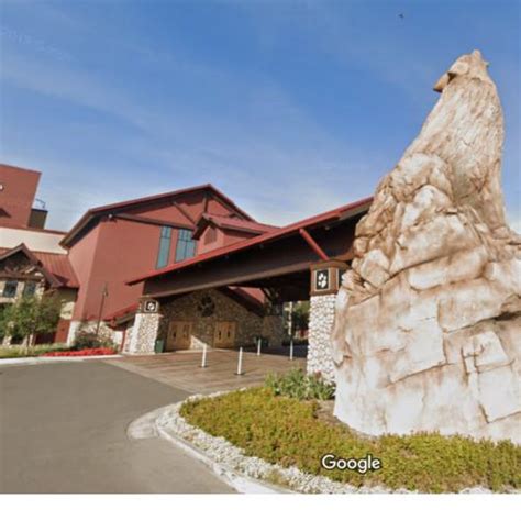 Great Wolf Lodge in Garden Grove, CA (Google Maps)