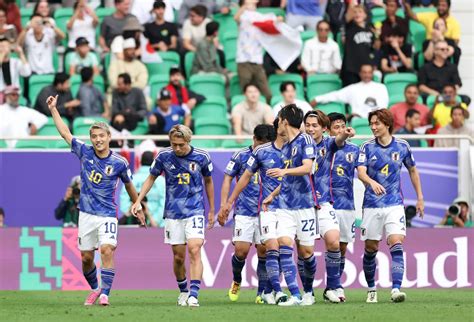 Serein Le Japon Se Qualifie Pour Les Quarts De Finale De La Coupe D