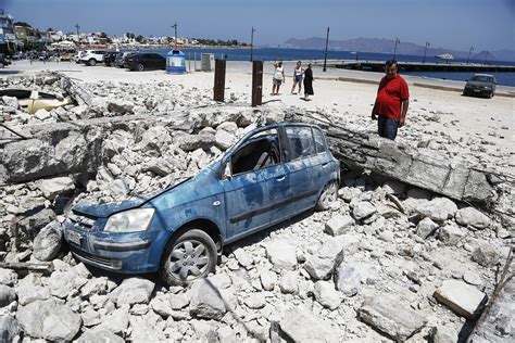 Strong Aftershocks Test Nerves on Greek Island After Quake - NBC News