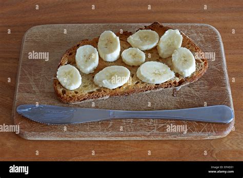 Toast alla banana Banque de photographies et dimages à haute