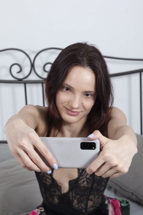 Playful Amateur Russian Mia Sanders Rubs Her Unshaved Armpits Hairy Crotch CoedCherry