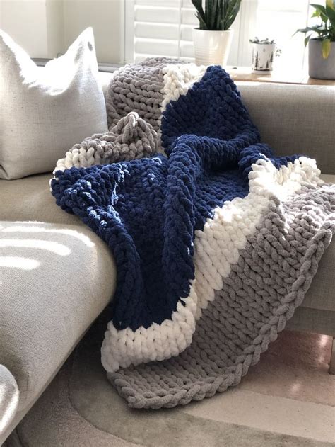 Chunky Yarn Blanket Chunky Crochet Blanket Pattern Hand Knit Blanket