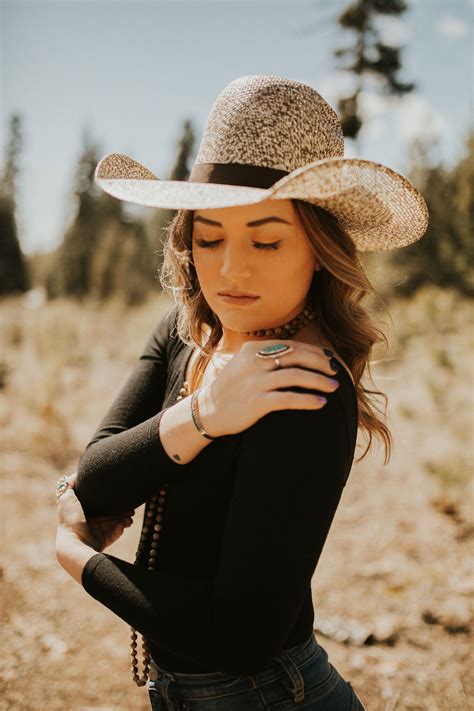 Cowgirl Photography Ideas