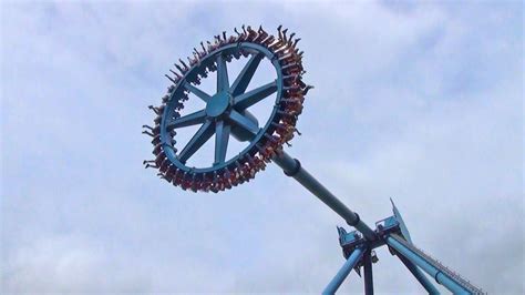 AWESOME Giant Frisbee Ride POV - Svend Svingarm Bon Bon Land Amusement Park Denmark