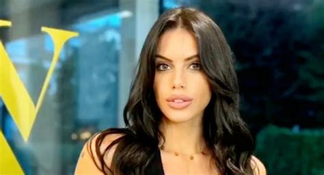 Gf Vip Antonella Fiordelisi Sigla Un Alleanza Con Un Ex Di