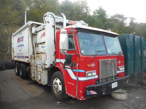 Hiltz Disposal Stand Up Drive Peterbilt 320 Dempster Recyc Flickr