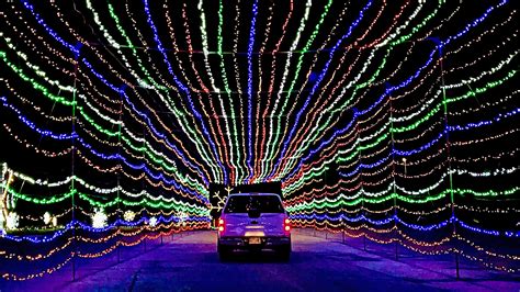 Have your Milwaukee holiday lights display featured on our map