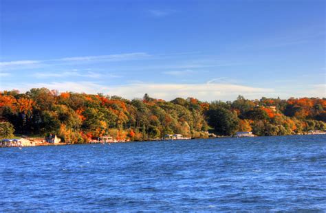 Looking At The Autumn Forest At Lake Geneva Wisconsin Image Free