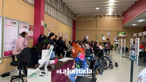 Texcoco Tardan M S De Seis Horas En Tramitar Credencial Del Ine La