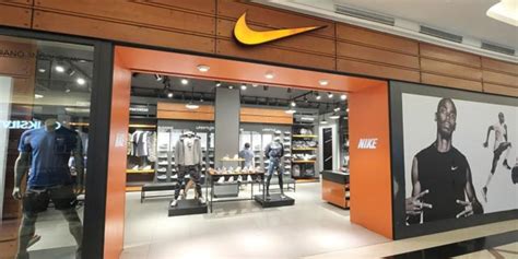 sepatu nike original cek harga terbaru