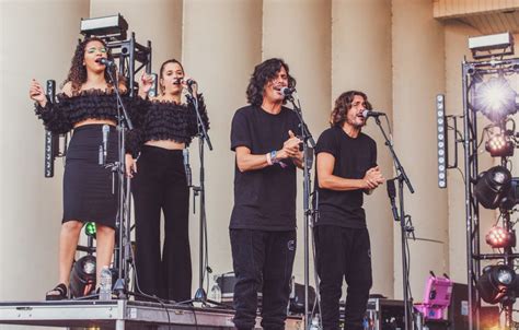 how to become a backup singer