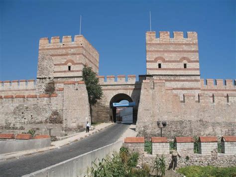 The historical city gates of Istanbul | Daily Sabah