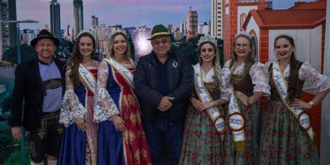 Oktoberfest De Chapec Tem Novas Soberanas Portal De Not Cias Jornal