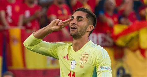 barcelona duo pau cubarsi  ferran torres start  spain aim  seal