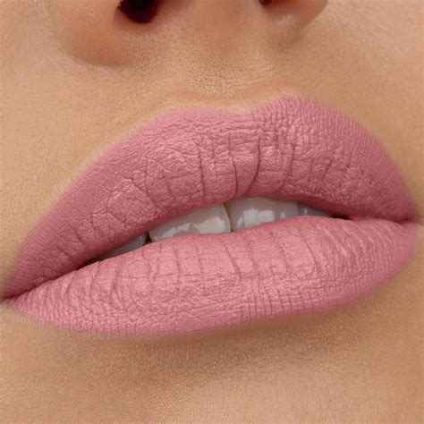 Essence Hydra Matte Lippenstift für Frauen 3 5 g Farbton 410 Nude Mood Parfimo at