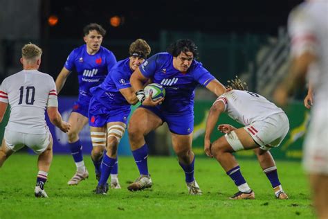 M Kilos Qui Est Posolo Tuilagi Le Colosse Du Xv De France