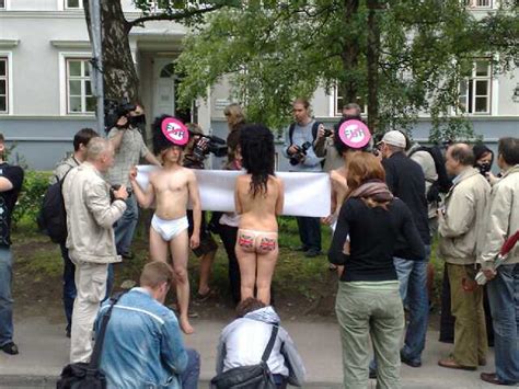 Tallinn Peta Naked Protests Police Not Anno Flickr