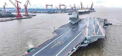 china's aircraft carrier fleet expansion 2