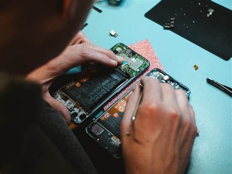 When your devices need repairs, here’s where to start | Popular Science