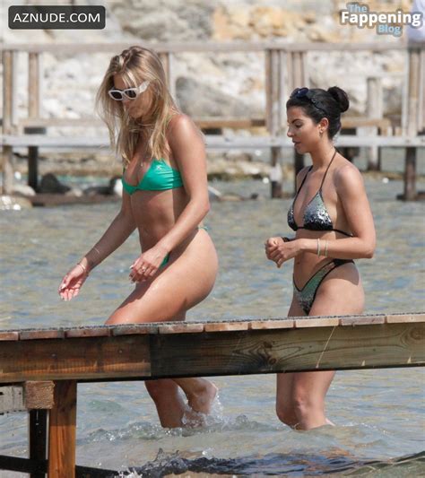 Arabella Chi Sizzles In Sexy Bikini On Spanish Vacation AZNude