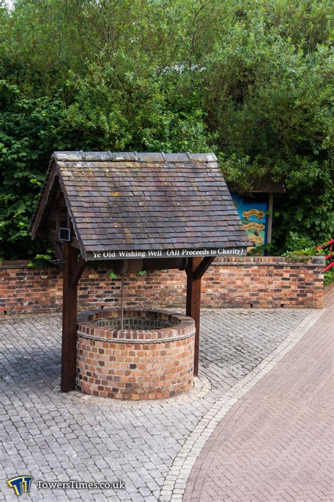 Old MacDonald's Farmyard - TowersTimes - Alton Towers Resort from ...