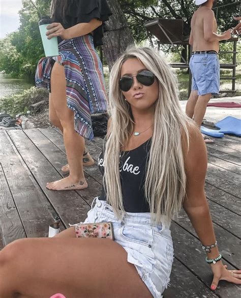 Hair Goals Insta Hairbykaittt Long Blonde Hair Edgy Hair Color Blonde Hair Colour Shades