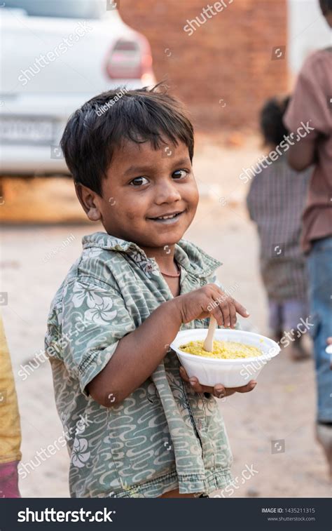 346 Feed A Hungry Child India Images, Stock Photos & Vectors | Shutterstock