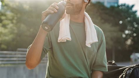 Sports Hydration: What You Drink Can Impact Your Performance | Gainful