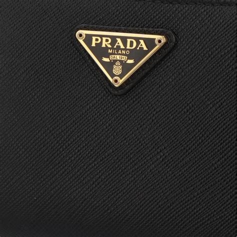 プラダ Prada 1ml018 Qhh F0002 二つ折り 財布 サフィアーノ コンパクト Nero ブラック レザー レディース 中古aランク 5pra13 00003le