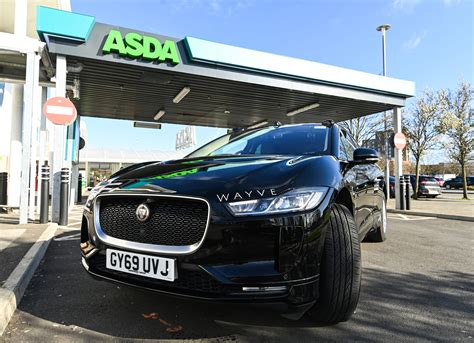 Asda Park Royal delivers groceries to customers by self-driving cars ...