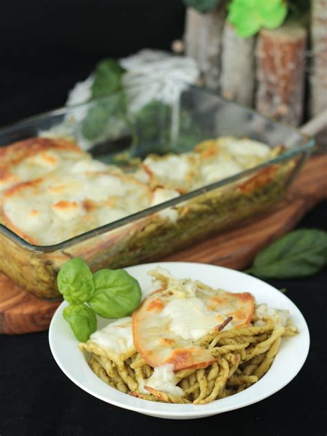 Pasta Al Forno Con Pesto E Scamorza Affumicata I Sapori Di Ethra