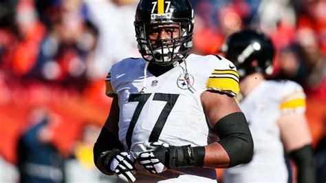 Steelers Marcus Gilbert questionable to return