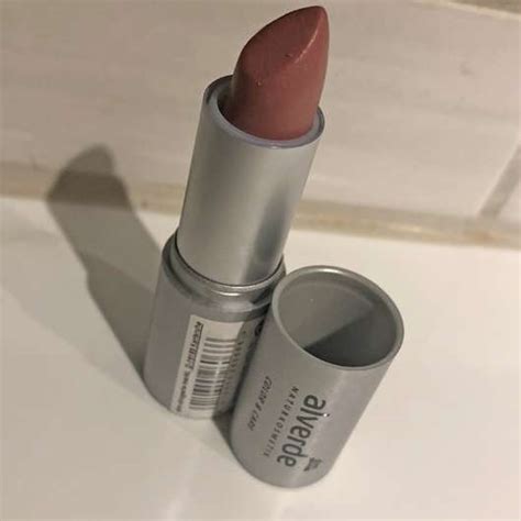 Test Lippenstift Alverde Color Care Lipstick Farbe Rosy Nude Pinkmelon