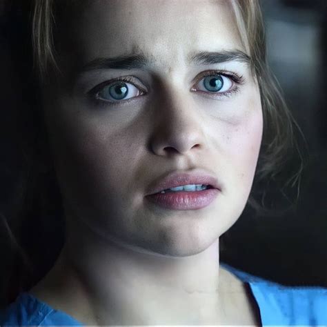 Emilia Clarke Hot Wallpapers Pin De Themyscira En Emilia Clarke En 2024