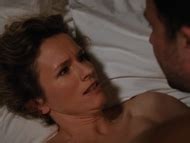 Naked Adina Vetter In Vorstadtweiber