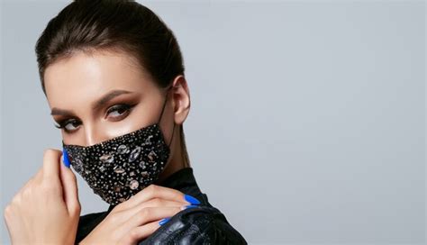 10 Things You Must Never Skip In Your Face Mask Hygiene Routine