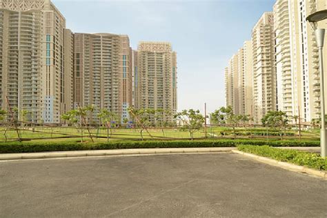 dlf park place golf  road  apartments  rent gurgaon